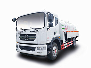 東風(fēng)多利卡D9高壓清洗車(chē)