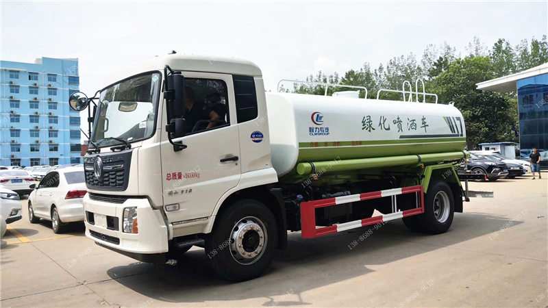 國(guó)六東風(fēng)天錦14噸灑水車